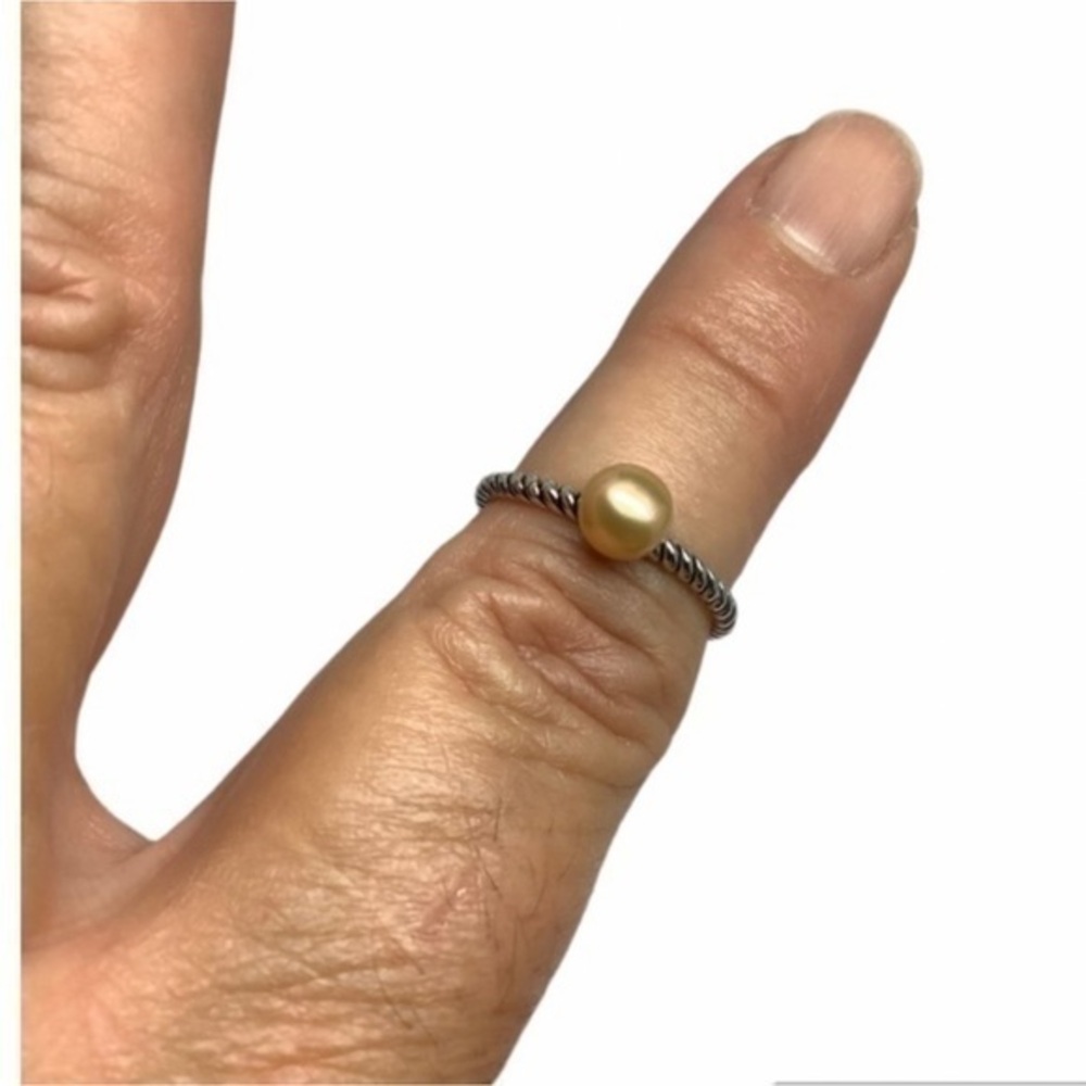 Sterling silver Natural pearl ring size 7